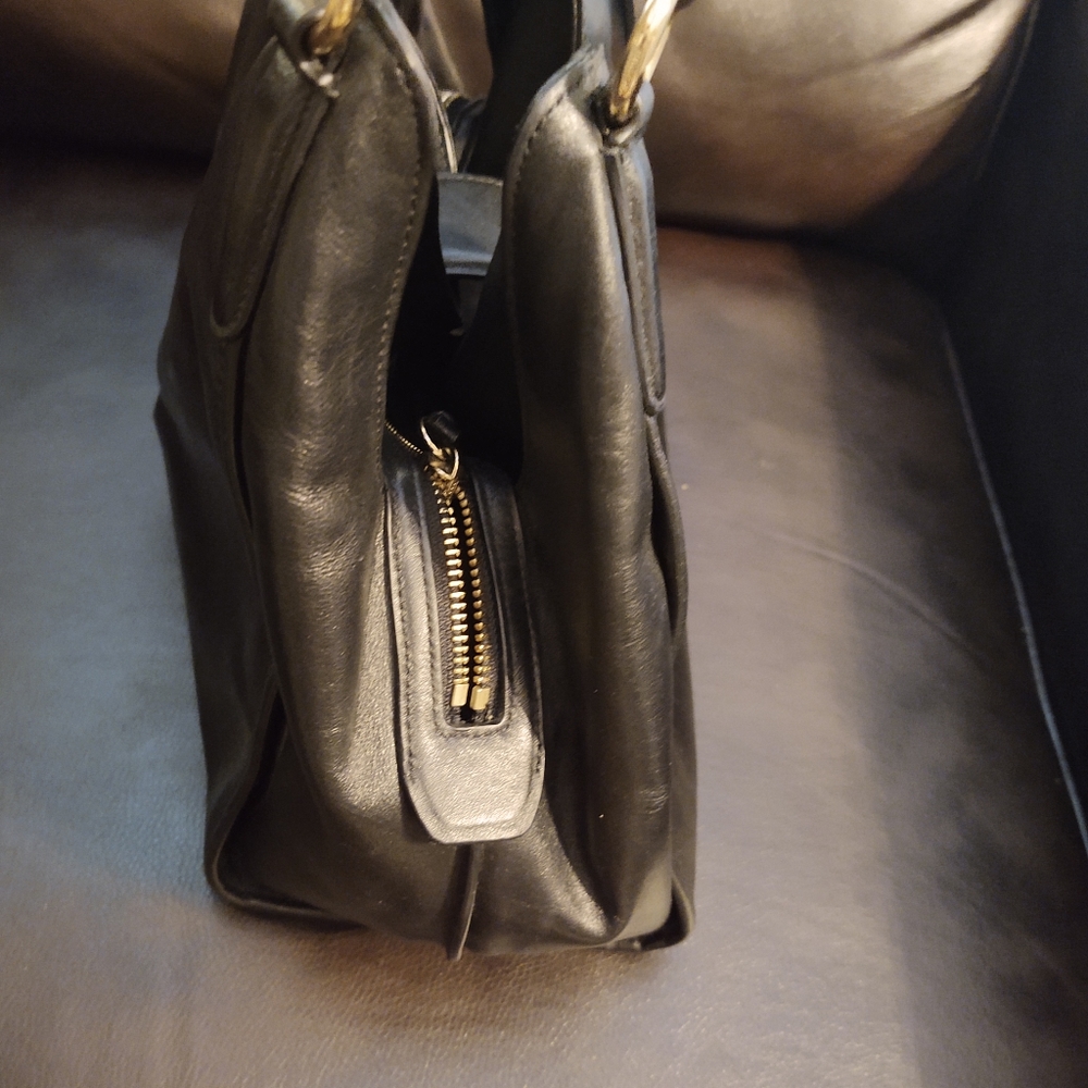 Sold!!COACH Edie 32221 Black Leather Satchel - Picture 5 of 10
